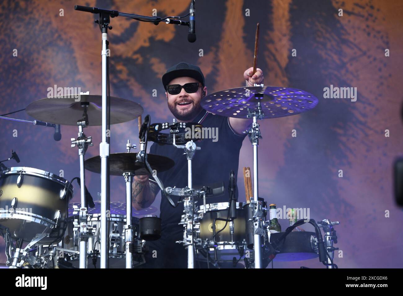 DERBY, ENGLAND – 14. JUNI: Ben Thatcher von „Royal Blood“ tritt beim Download Festival, Donington Park am 14. Juni 2024 in Derby auf. CAP/MAR ©MA Stockfoto