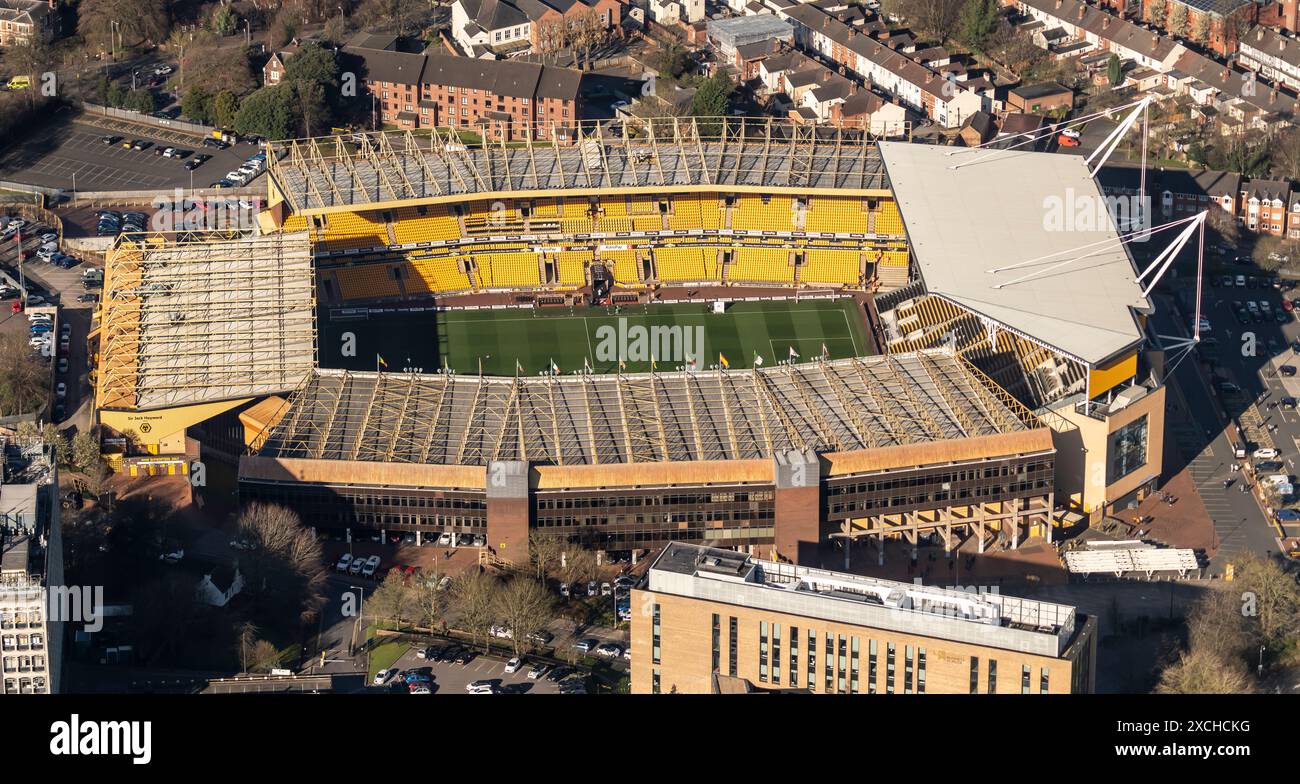 Luftbild des Wolverhampton Wanderers FC Molineux Stadions aus 1500 Metern Entfernung Stockfoto