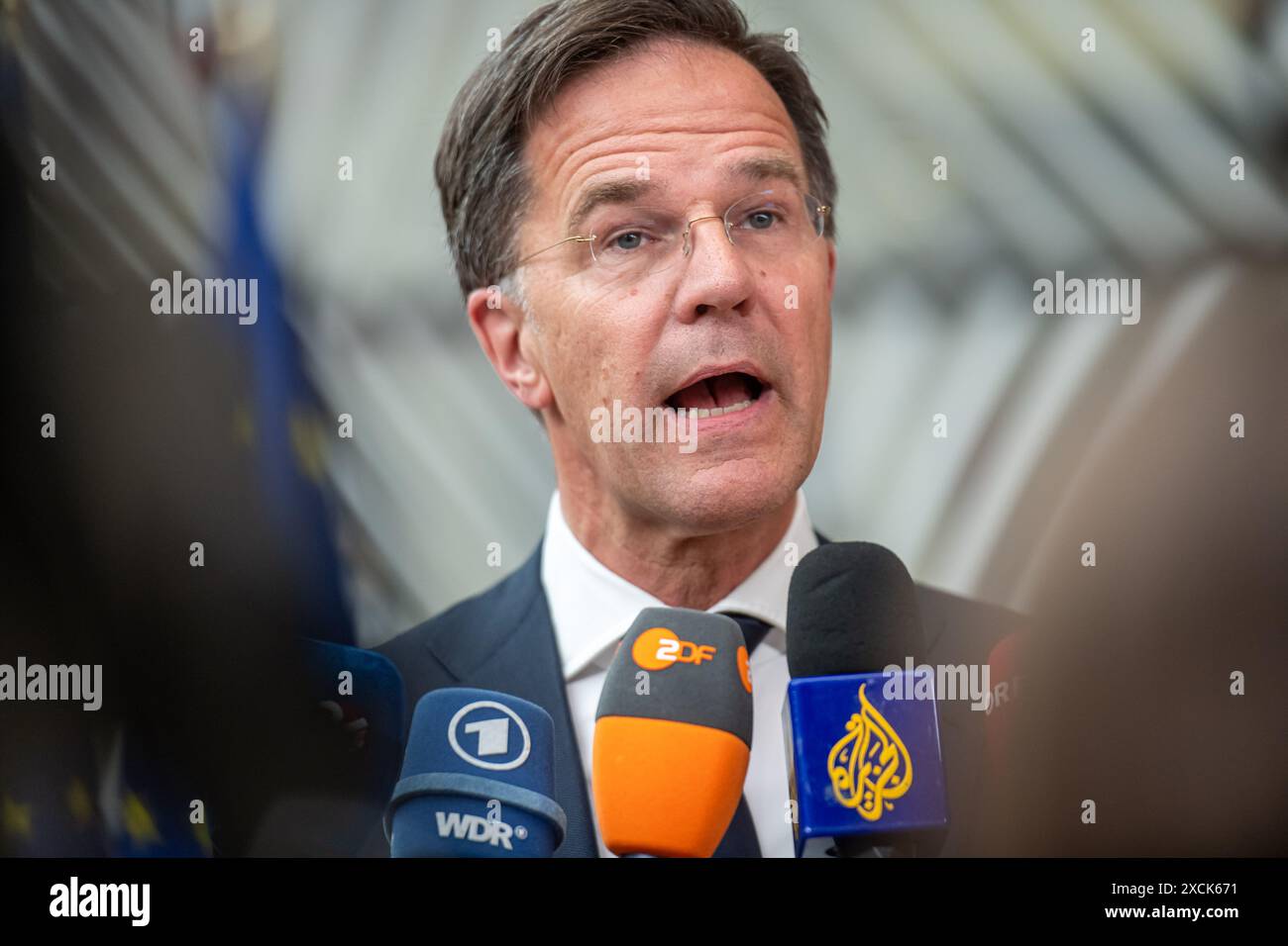 BRÜSSEL - der scheidende Premierminister Mark Rutte kommt zum informellen EU-Gipfel. Während des Treffens werden die Ergebnisse der Europawahlen und die Besetzung von Spitzenpositionen erörtert. ANP JONAS ROOSENS niederlande aus - belgien aus Stockfoto