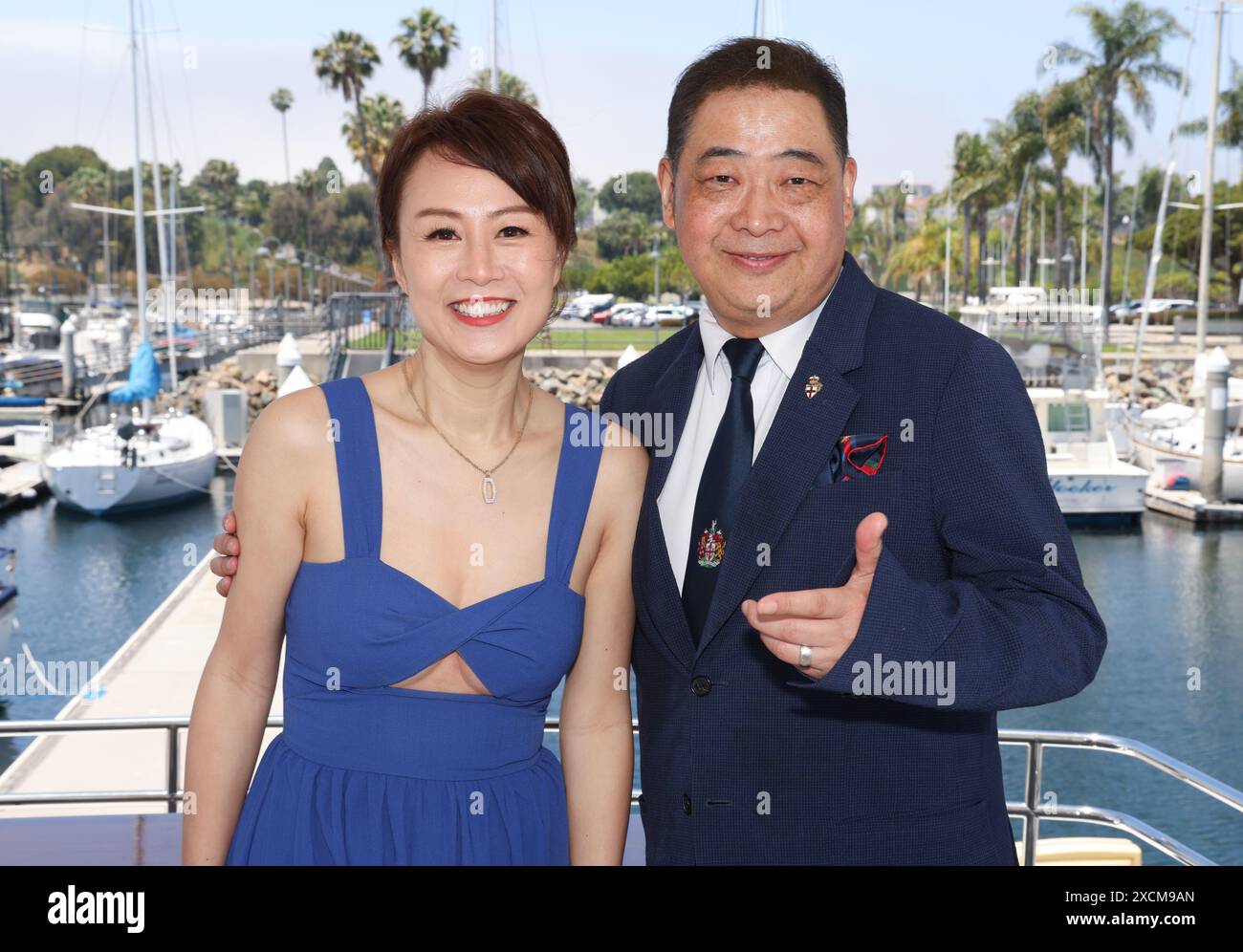 San Pedro, Kalifornien, USA. Juni 2024. Gigi Yam, TV/Radio-Moderator/Nachrichtensprecher und Joey Zhou, CEO von Beverly Web3.0 und Gründer des LABA Biennial International Art Festivals, nahmen an der Beverly Web3.0 Yacht Party Celebration für die NFT Launch von Los Angeles Beverly Arts (LABA) Blue-Chip Künstler Jiannan Huang in San Pedro, Kalifornien, Teil. Quelle: Sheri Determan Stockfoto