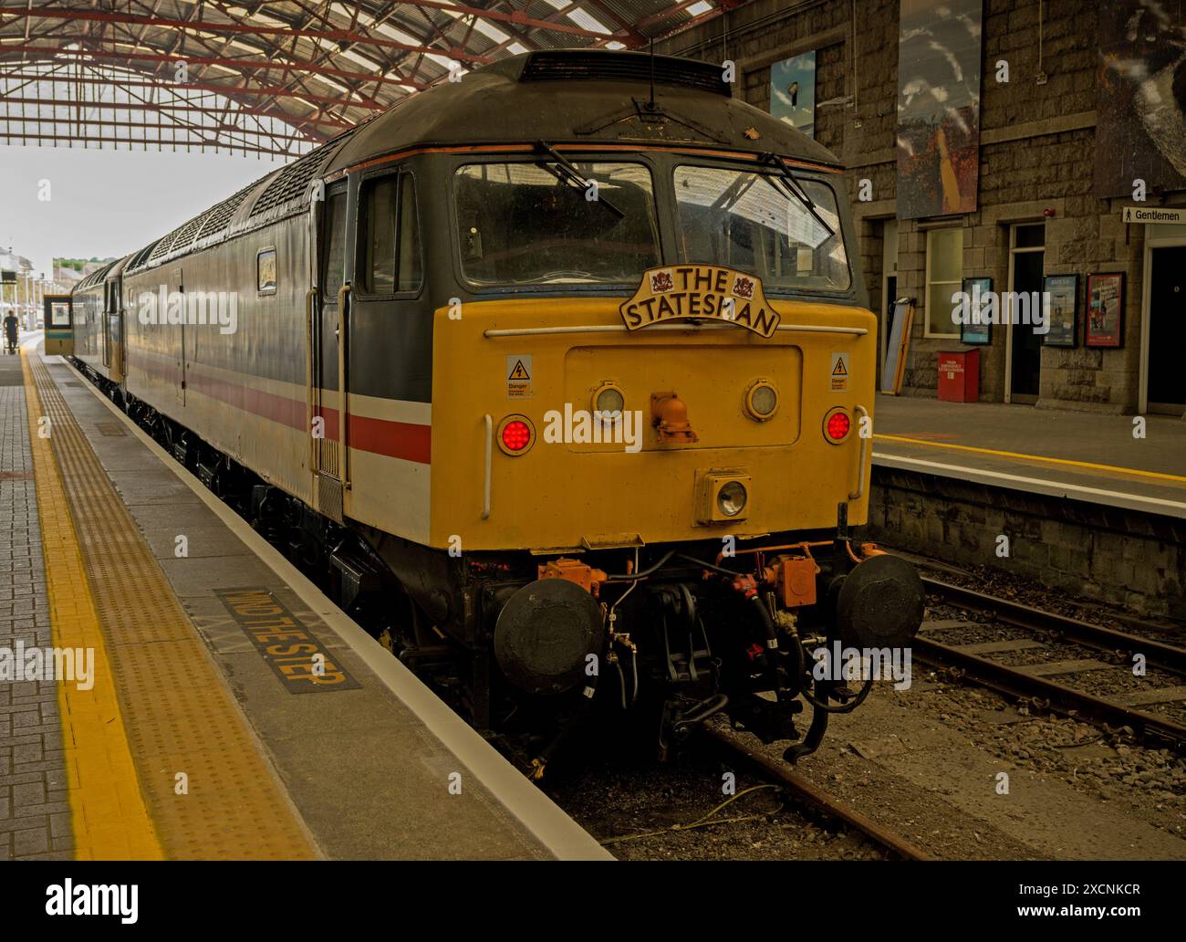 Cornish Riviera Statesman, Nantwich nach Penzance und Rückkehr organisiert von Statesman Rail, Operator Locomotive Services Group (2x Diesel der Baureihe 47) Stockfoto