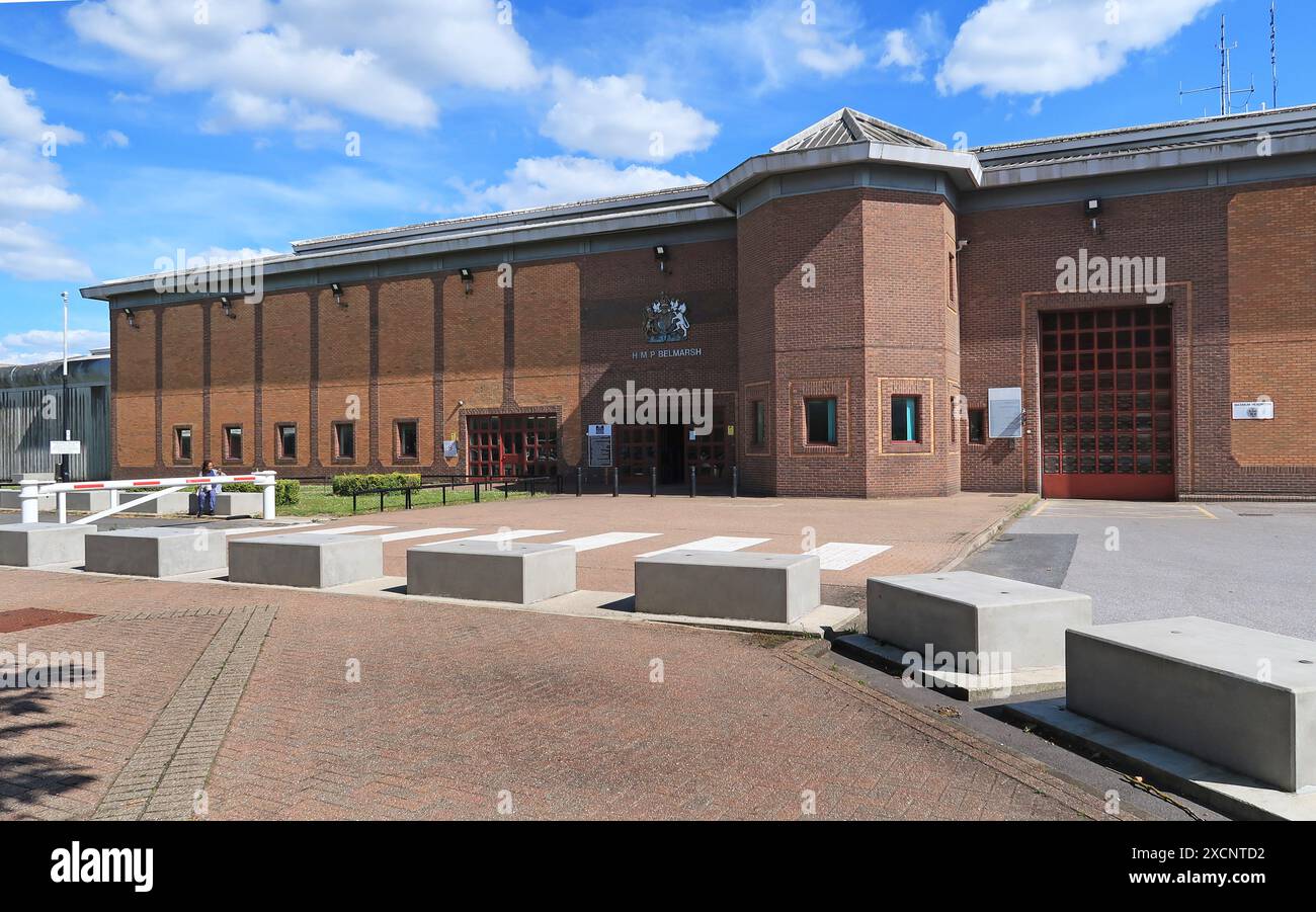 Haupteingang zum Hochsicherheitsgefängnis Belmarsh im Südosten Londons, Großbritannien. Ein katagorisches "A"-Männergefängnis, in dem die gefährlichsten Straftäter der USA untergebracht sind. Stockfoto