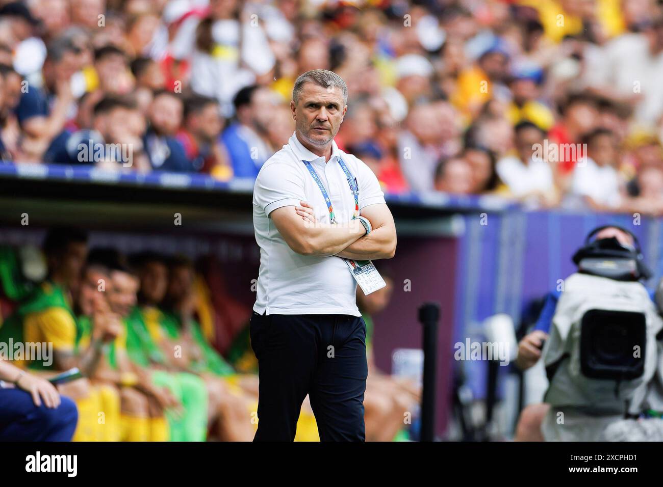 München, Deutschland. Juni 2024. Serhiy Rebrov (Trainer der Ukraine) wurde während des Spiels der UEFA Euro 2024 zwischen den Nationalmannschaften Rumäniens und der Ukraine in der Allianz Arena gesehen. Endergebnis; Rumänien 3:0 Ukraine Credit: SOPA Images Limited/Alamy Live News Stockfoto