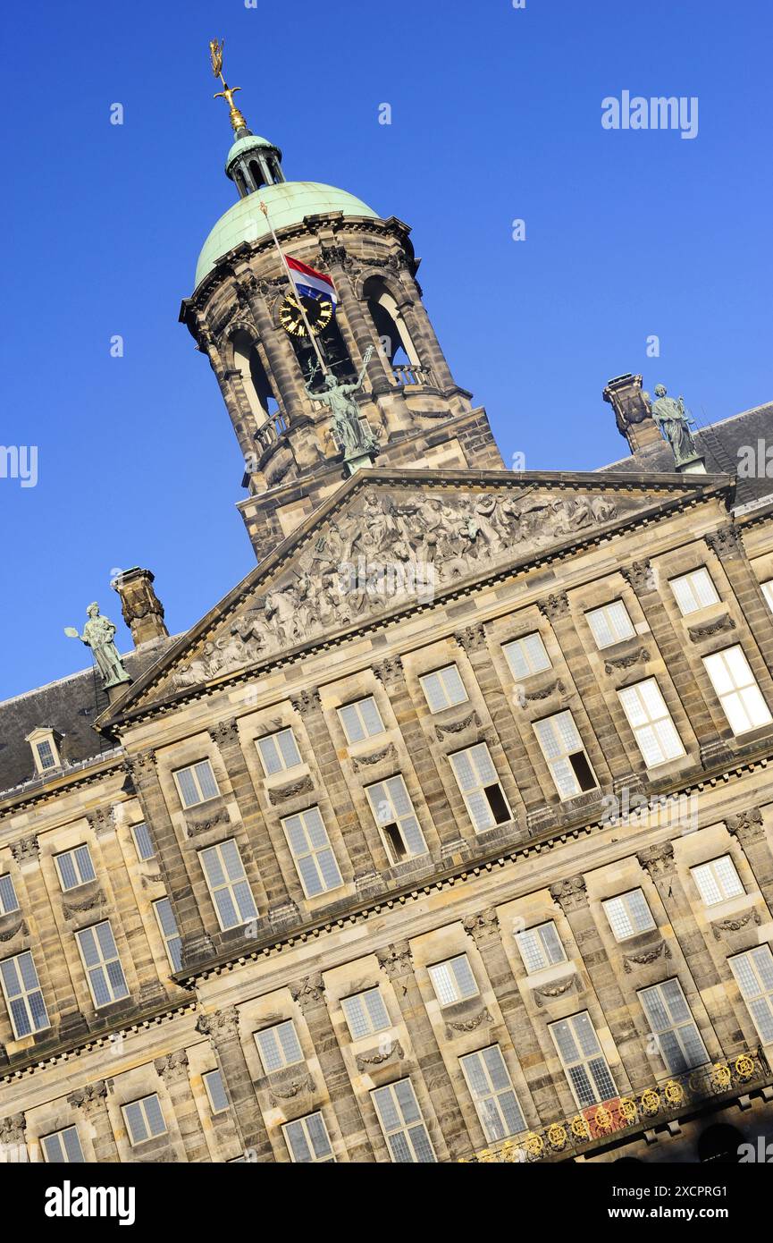 PPL-FOTOBIBLIOTHEK - COPYRIGHT VORBEHALTEN Royal Palace, Dam Square, Amsterdam FOTO: Ivan Catterwell/PPL Tel; +44(0)1243 555561 E-Mail: ppl@mistra Stockfoto