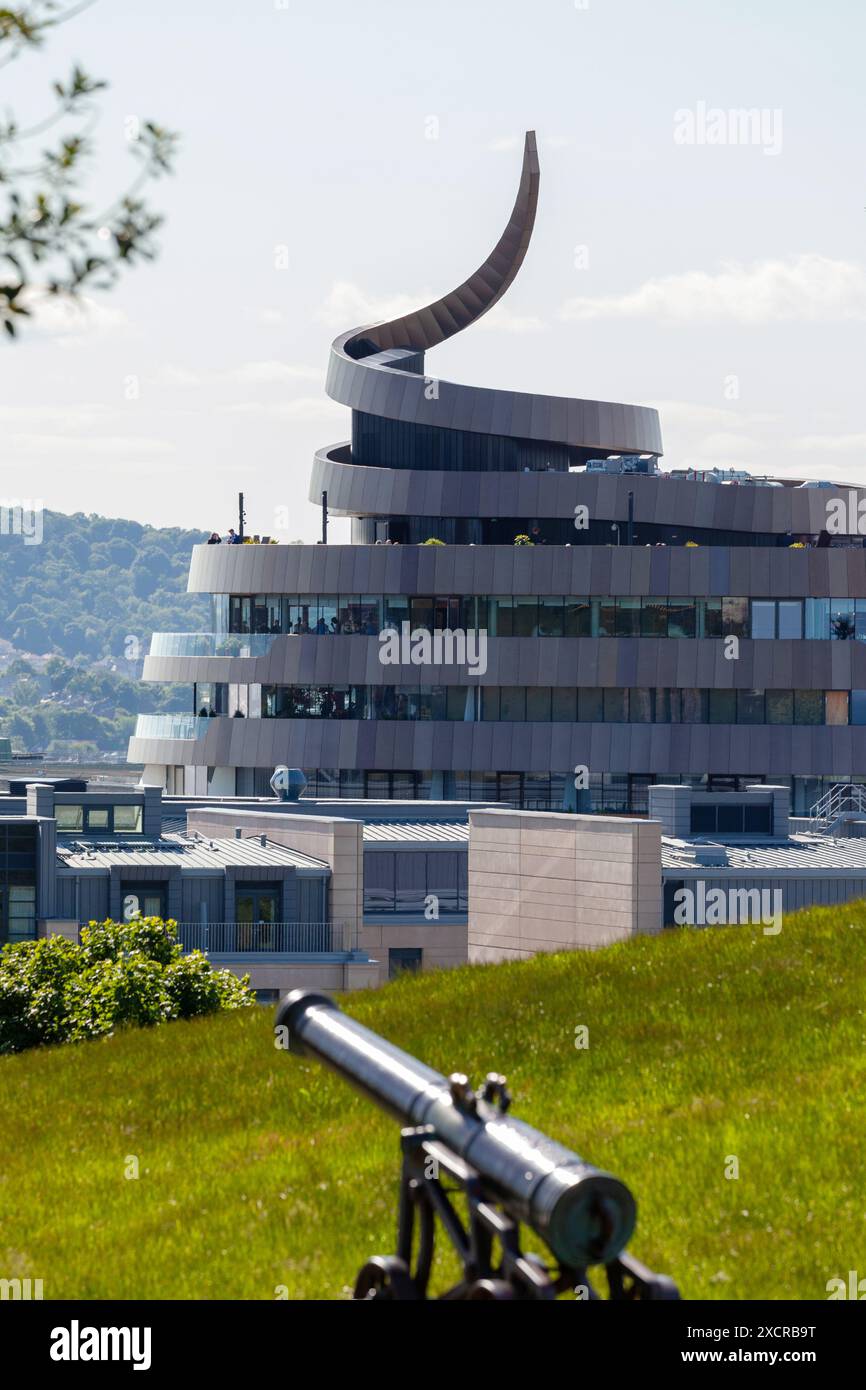 The Spiral of the W Hotel aus Calton Hill, Edinburgh Stockfoto