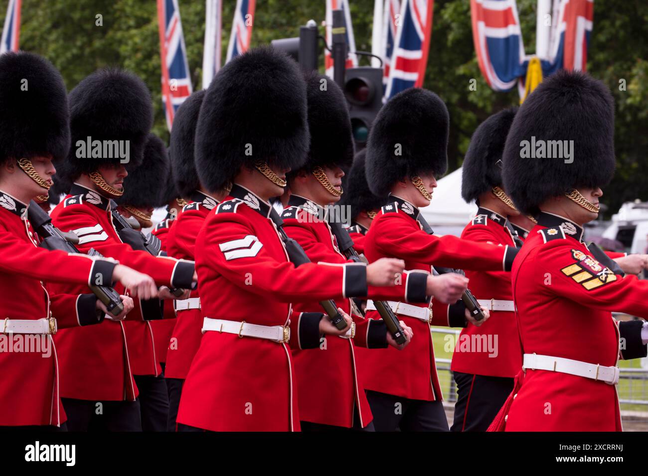 Schotten und Walisische Garde marschieren Trooping the Colour Color the Mall London 2024 Stockfoto