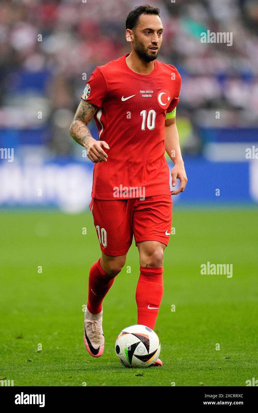 Der türkische Hakan Calhanoglu während des Gruppenspiels der UEFA Euro