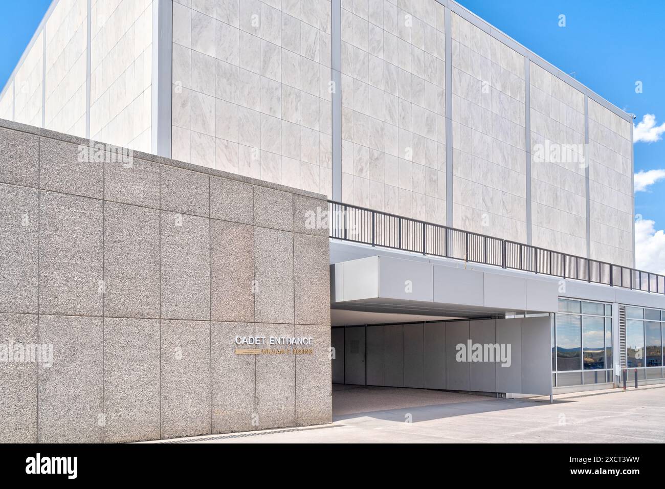 COLORADO SPRINGS, CO, USA - 14. MAI 2024: Eintritt der Kadetten in die United States Air Force Academy. Stockfoto