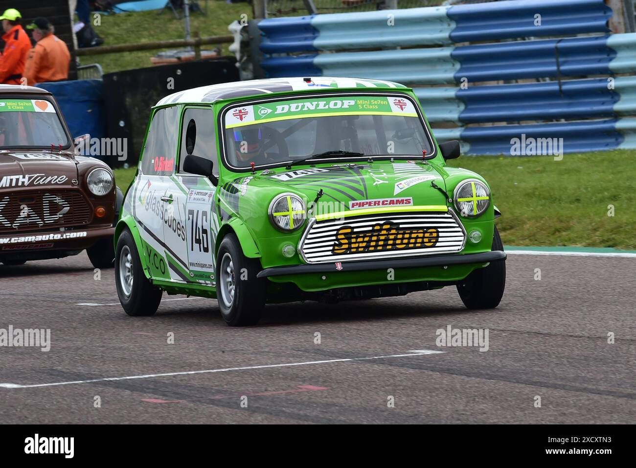 Oliver Birkett, Mini7S, die Dunlop Mini Se7en Challenge unterstützt von Mini Spares, zwei 20-Minuten-Rennen für zwei Fahrzeugvarianten, Mini 7 mit einer Modifikation Stockfoto