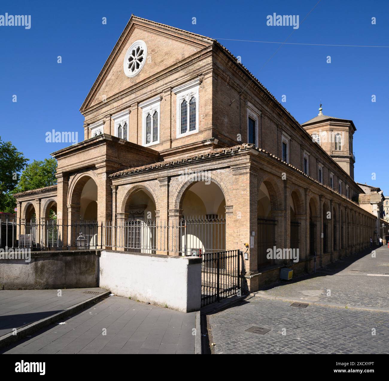 Rom. Italien. Corsie Sistine, auch bekannt als der monumentale Komplex des Santo Spirito in Saxia, gegründet im 12. Jahrhundert von Papst Innozenz III. Als Krankenhaus Stockfoto