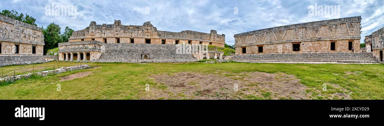 Altes Maya Nunnery Quadrangle, Uxmal, Yucatan, Mexiko Stockfoto