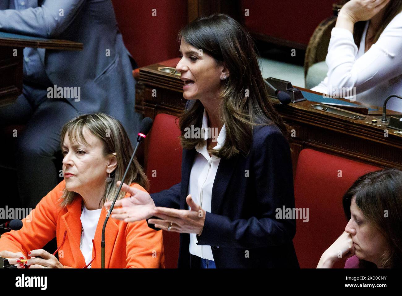 Roma, Italien. Juni 2024. Michela de Biase durante il Fragestunde alla Camera dei deputati a Roma, Mercoled&#xec;, 19 Giugno 2024 (Foto Roberto Monaldo/LaPresse) Michela de Biase während der Fragestunde in der Abgeordnetenkammer in Rom, Mittwoch, 19. Juni 2024 (Foto: Roberto Monaldo/LaPresse) Credit: LaPresse/Alamy Live News Stockfoto