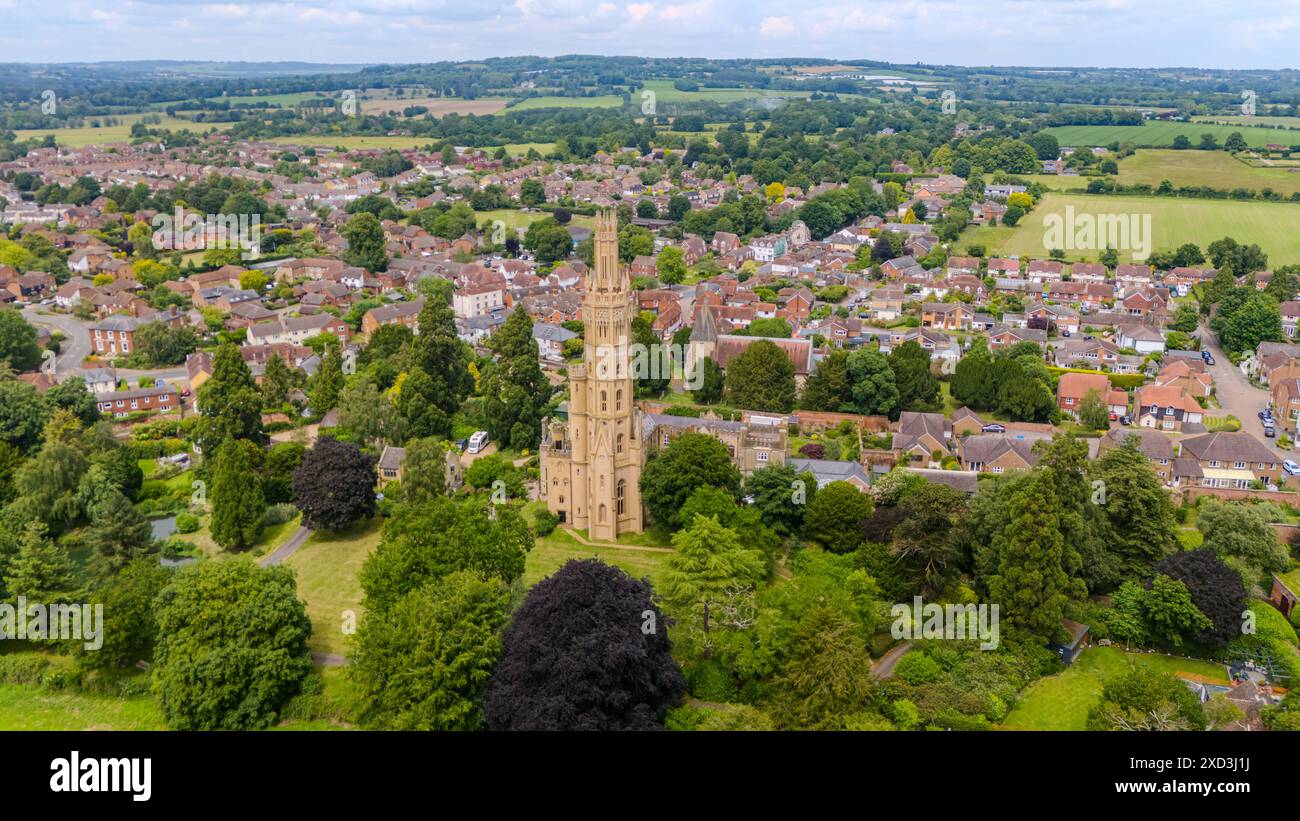 Hadlow Castle und Gelände von einer Drohne Stockfoto