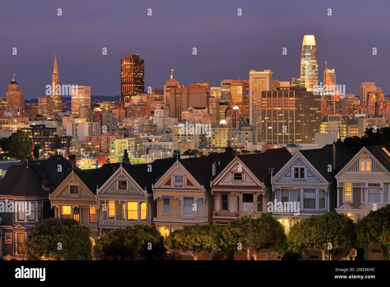 Geographie / Reise, USA, Kalifornien, San Francisco, The Alamo Square und Painted Ladies, ADDITIONAL-RIGHTS-CLEARANCE-INFO-NOT-AVAILABLE Stockfoto