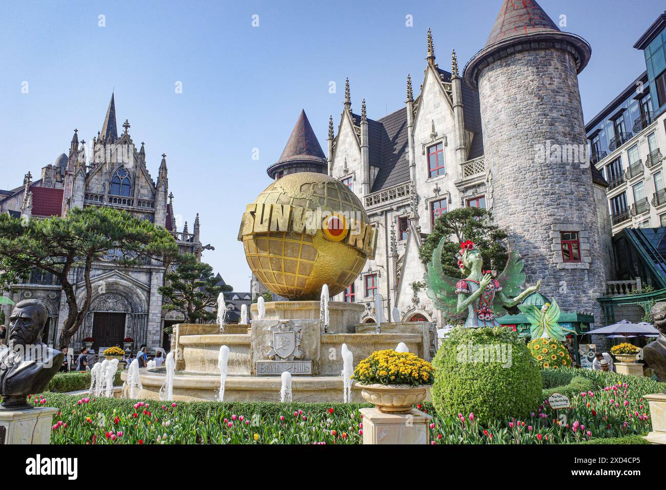 BA Na Hills, Vietnam - 7. Februar 2024: Französisches Dorf im Sunworld Ba Na Hills Resort, da Nang, Vietnam Stockfoto