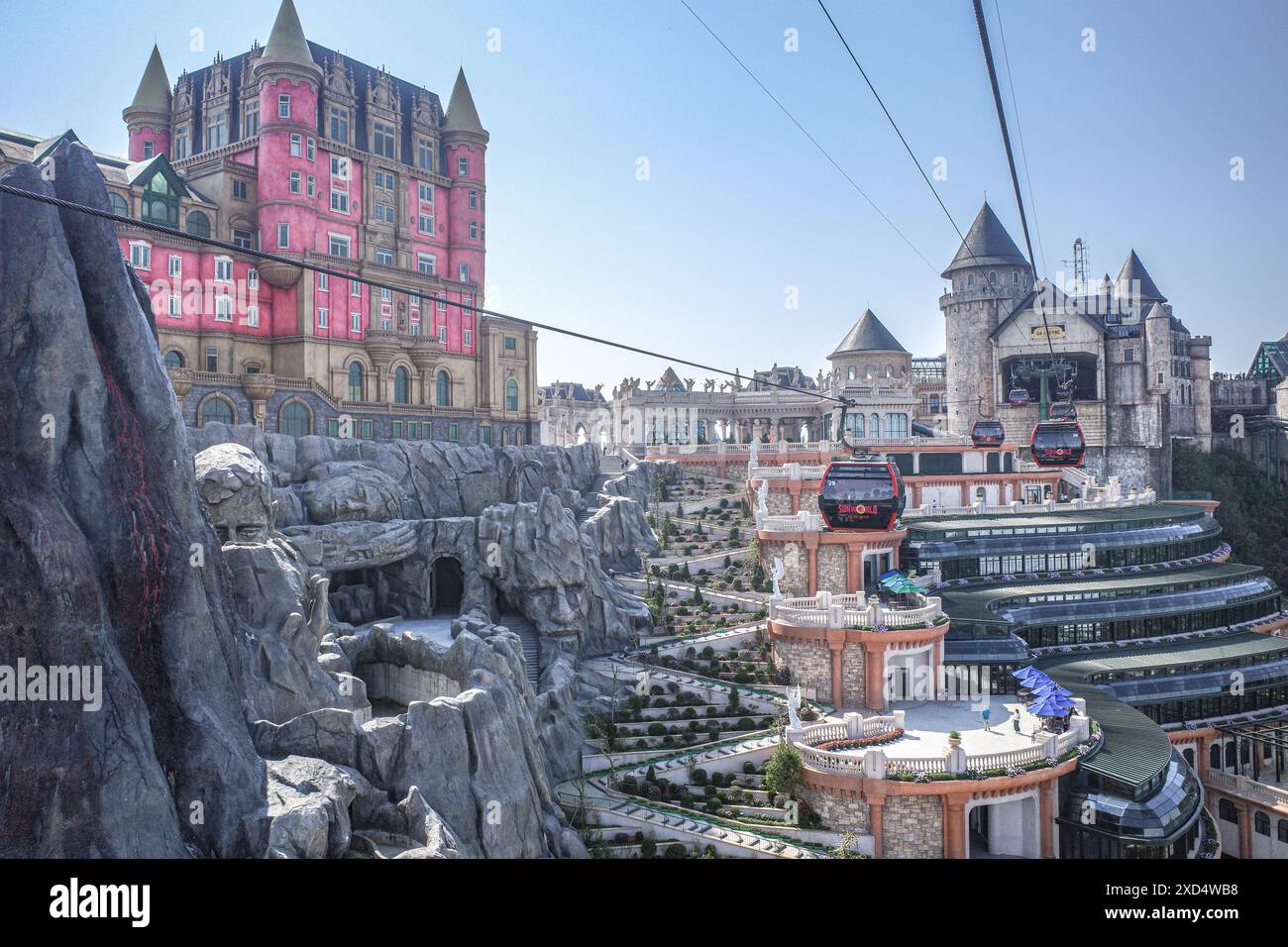 BA Na Hills, Vietnam - 7. Februar 2024: Französisches Dorf im Sunworld Ba Na Hills Resort, da Nang, Vietnam Stockfoto