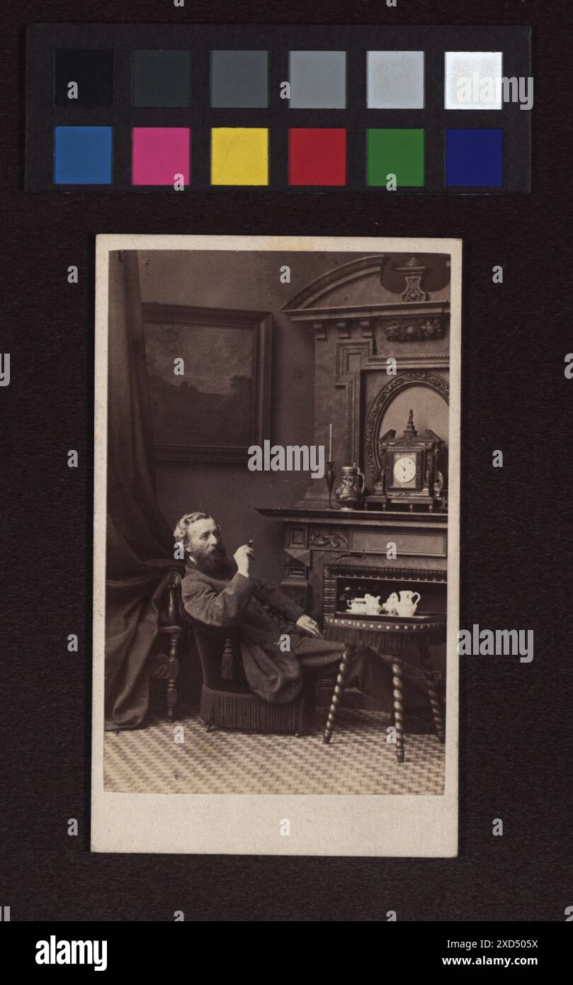 Porträt des Malers Arthur Georg von Ramberg (1819–1875) mit der historischen Figur vor 1876, fotografiert von Albert Schwendy. Stockfoto