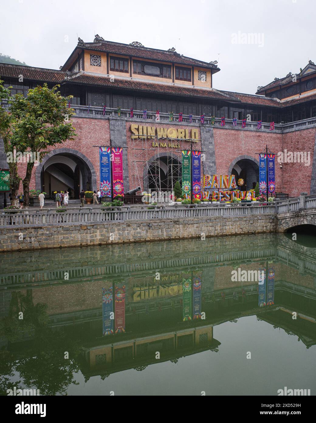 BA Na Hills, Vietnam - 7. Februar 2024: Haupteingang zum Ba Na Hills Sunworld Resort, in der Nähe von da Nang, Vietnam Stockfoto