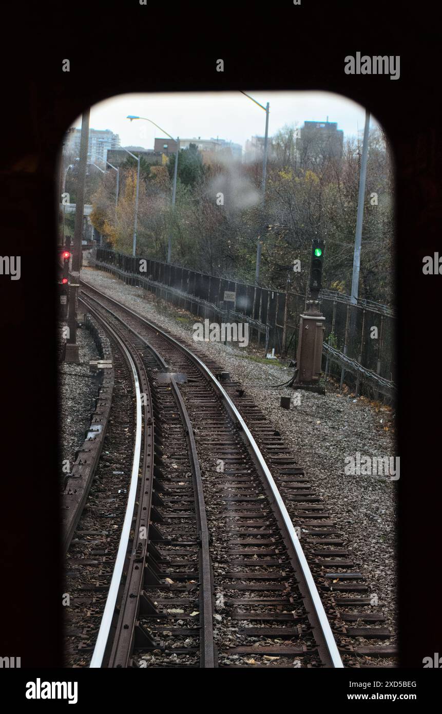 Bahngleise des U-Bahn-Systems Toronto, Passagierperspektive, Kanada Stockfoto