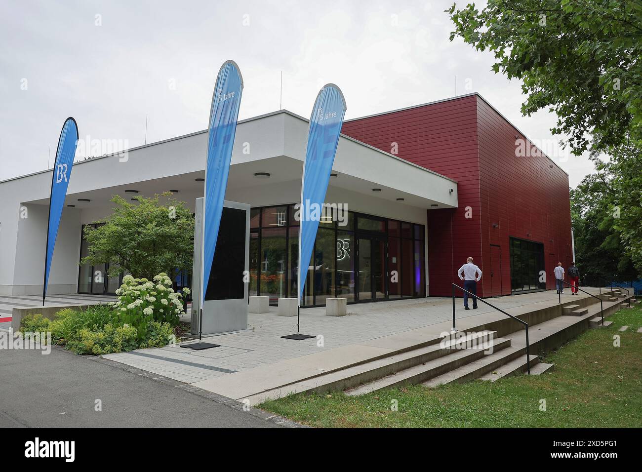Nürnberg, Deutschland. Juni 2024. 75 Jahre Bayerischer Rundfunk - Regionalempfang Franken, BR Studio Nürnberg. Das neueste Gebäude im BR Park ist das fränkische Studio. Darlegung: Daniel Löb/dpa/Alamy Live News Stockfoto