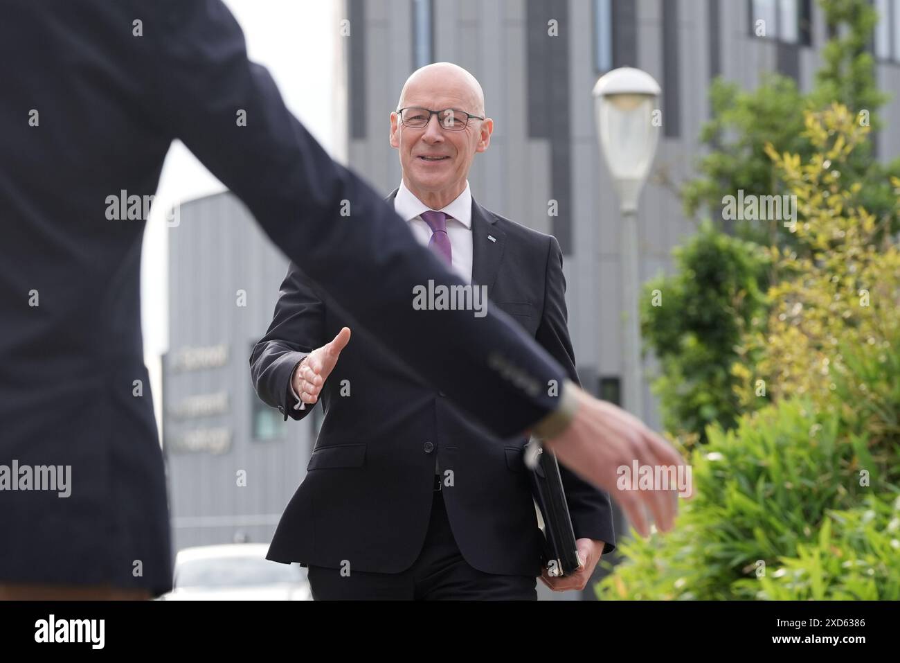 Der schottische erste Minister und SNP-Chef John Swinney kommt zum BBC Fragestunde Leaders' Special an der York University. Bilddatum: Donnerstag, 20. Juni 2024. Stockfoto