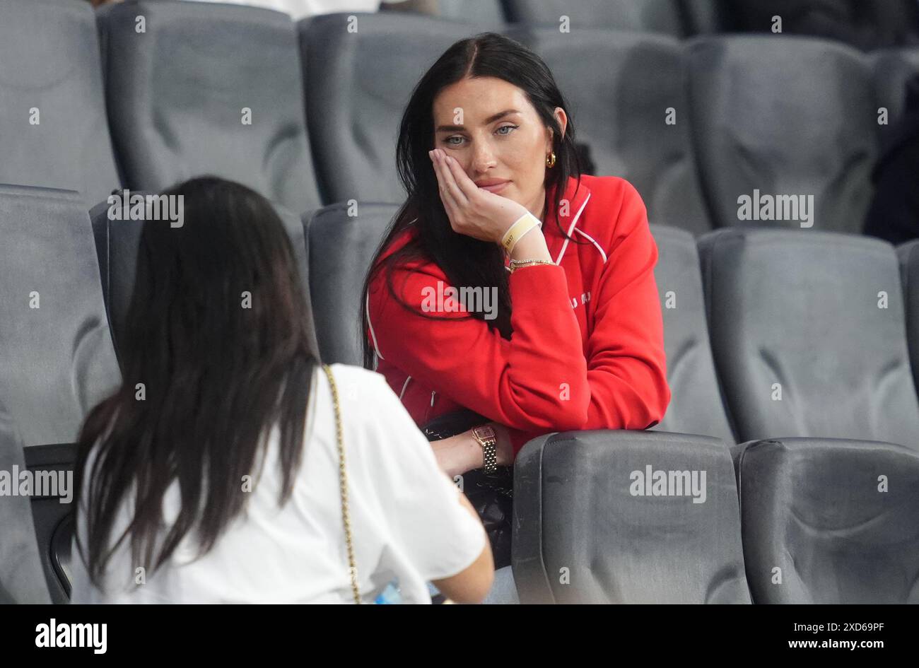 Annie Kilner, Ehefrau des Englands Kyle Walker, nach dem Spiel der UEFA Euro 2024 in der Frankfurter Arena. Bilddatum: Donnerstag, 20. Juni 2024. Stockfoto