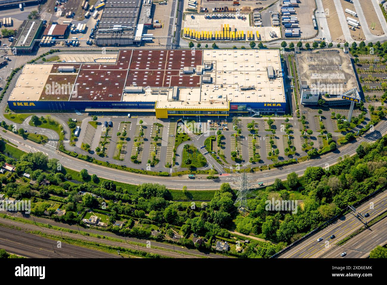 Luftaufnahme, Ikea Möbelgeschäft Oerschbachstraße und Parkplätze, Holthausen, Düsseldorf, Rheinland, Nordrhein-Westfalen, Deutschland, Luftbild, Stockfoto