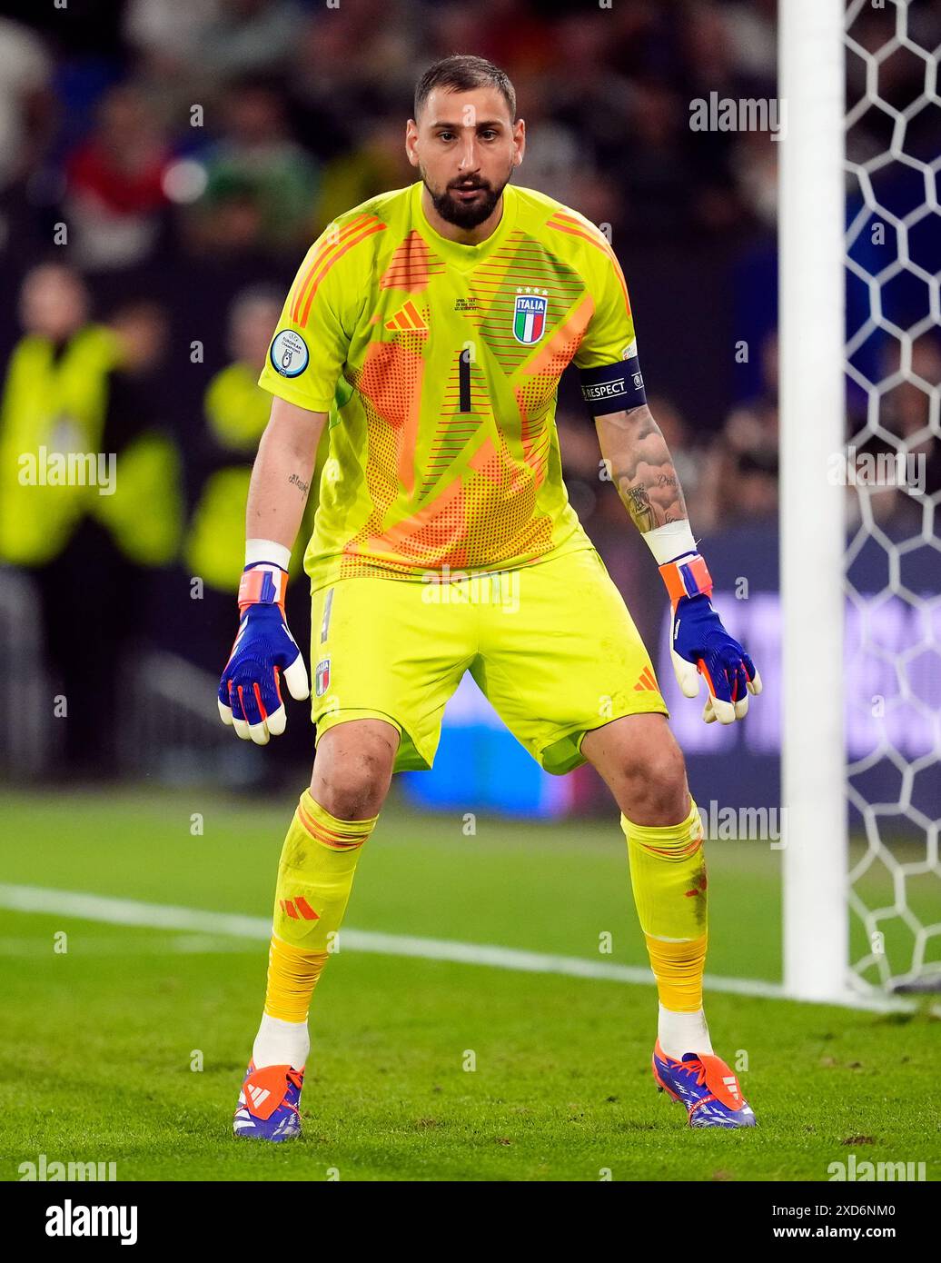 Italienischer Torhüter Gianluigi Donnarumma während des Gruppenspiels der UEFA Euro 2024 in der Arena AufSchalke in Gelsenkirchen. Bilddatum: Donnerstag, 20. Juni 2024. Stockfoto