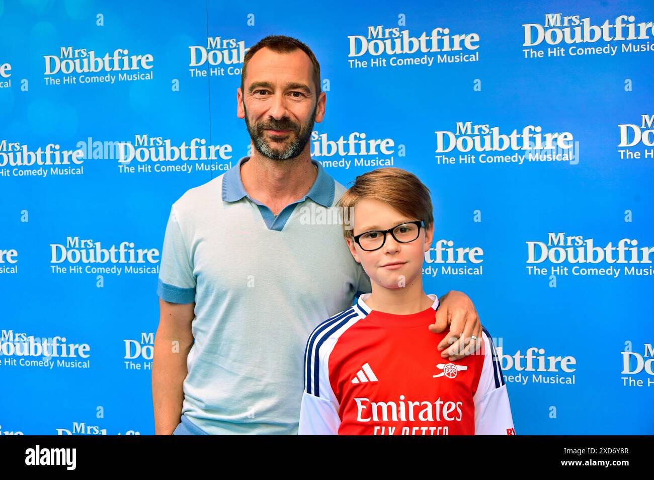 LONDON, GROSSBRITANNIEN. Juni 2024. Charlie Condou nimmt an der 1. „Njubiläum“-Performance von Mrs. Doubtfire: The Musical im Shaftesbury Theatre in London, Großbritannien Teil. Quelle: Siehe Li/Picture Capital/Alamy Live News Stockfoto