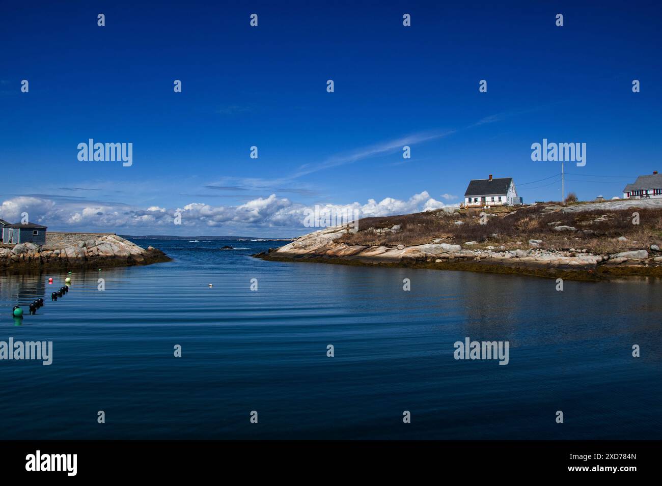 Geschützte Bucht bei Peggy's Cove, Nova Scotia, Kanada Stockfoto