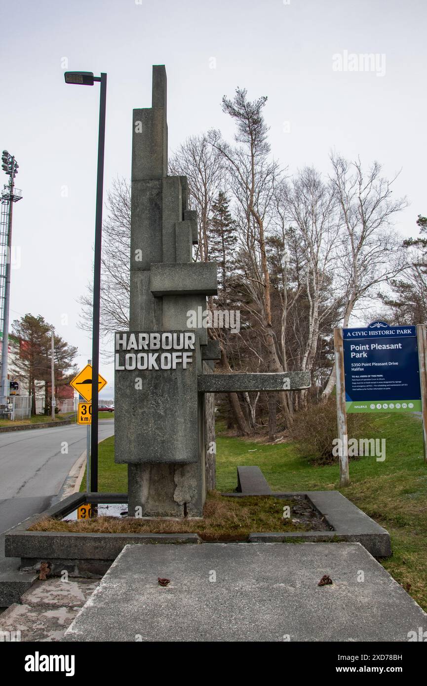 Schild mit Blick auf den Hafen am Eingang zum Point Pleasant Park in Halifax, Nova Scotia, Kanada Stockfoto