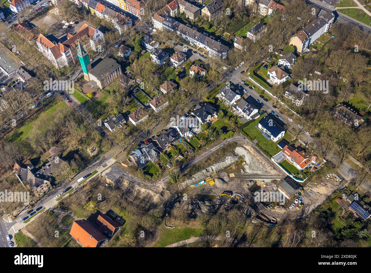 Luftaufnahme, Baustelle Sellmannsbach, Wohngebiet und Paulskirche, Bulmke-Hüllen, Gelsenkirchen, Ruhrgebiet, Nordrhein-Westfal Stockfoto