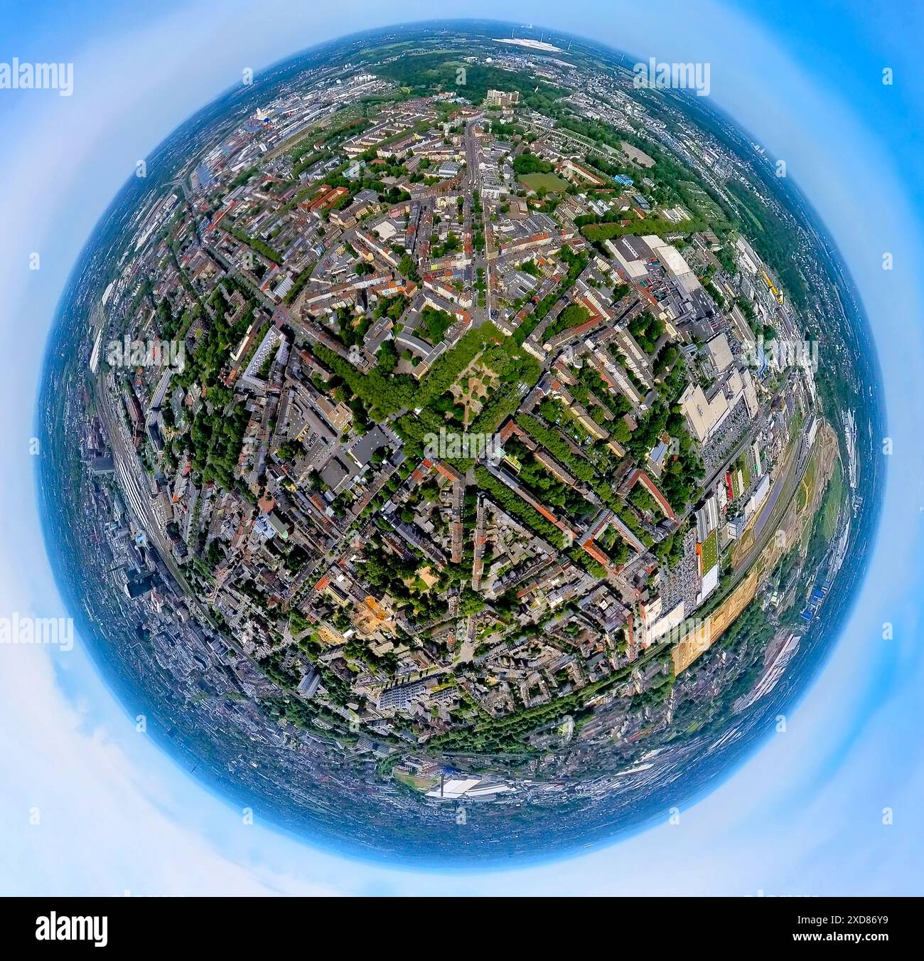 Aus der Vogelperspektive, Wohngebiet Nordmarkt Platz grüne Lunge mit Bäumen und Gärten, Baumallee Lortzingstraße, Schleswiger Straße und Mallinckrodtstraße Stockfoto