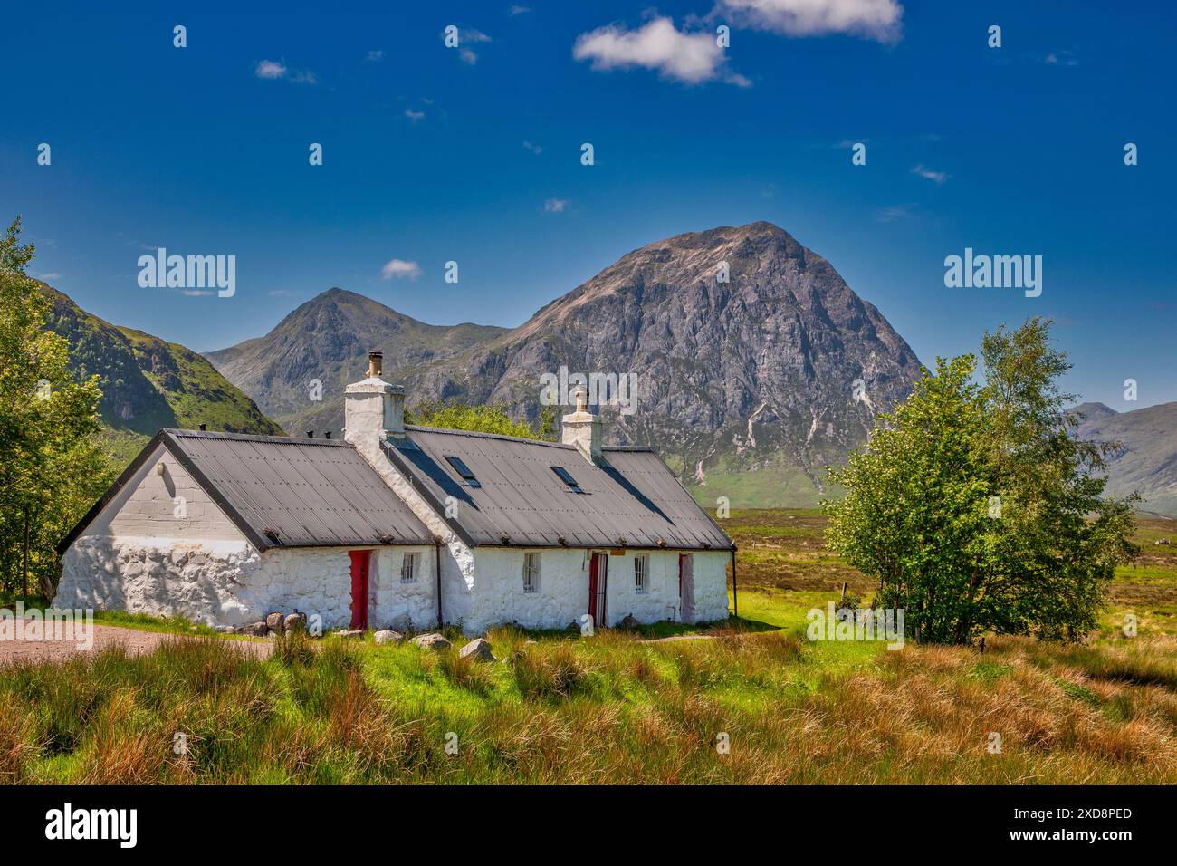 Sommerblick in Richtung Buachaille Etive Mor von der Black Croft, Glencoe Stockfoto