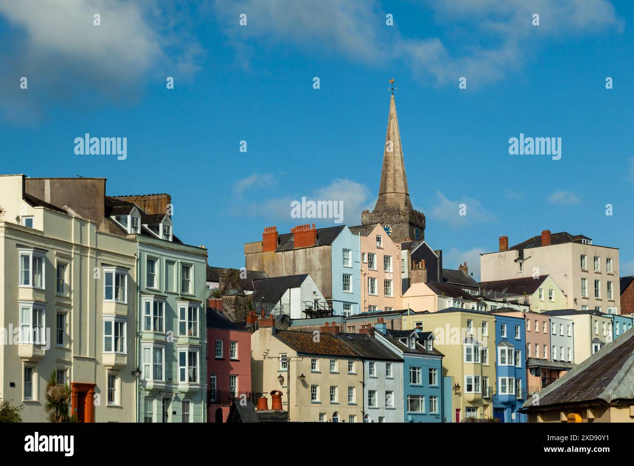 Vormittag in Tenby, Pembrokeshire, Wales. Stockfoto