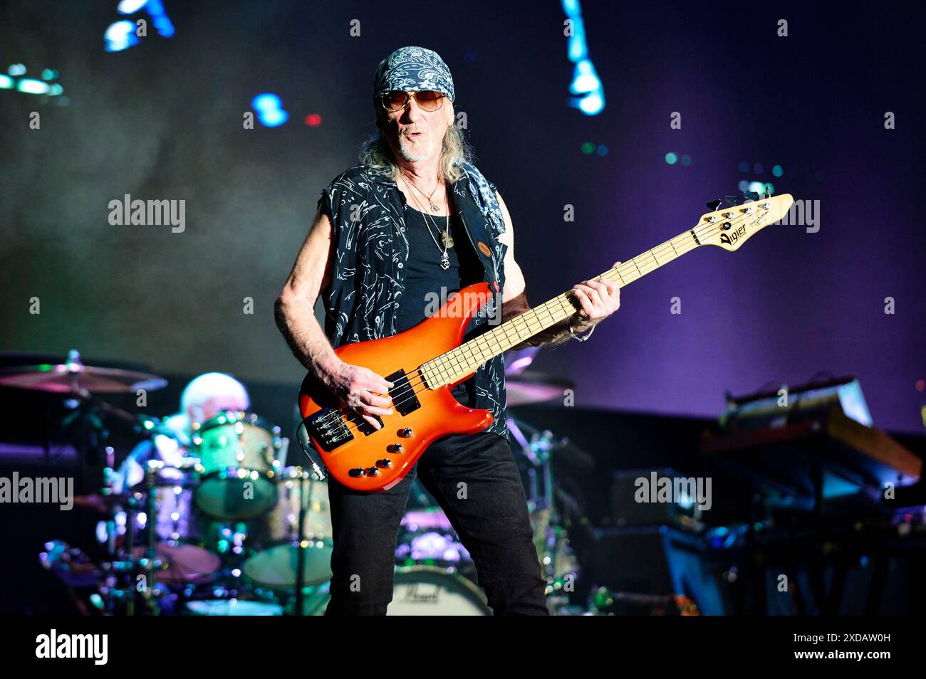 Roger Glover von Deep Purple live auf dem Summerside Festival 2024 beim Flugplatz. Grenchen, 20.06.2024 Stockfoto