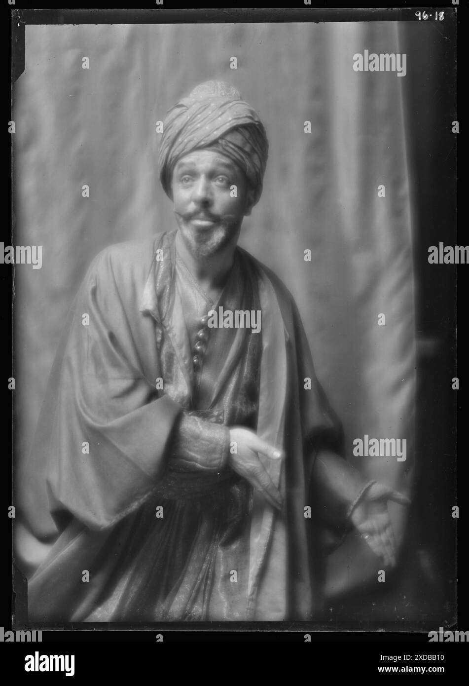 Skinner, Otis, in „Kismet“. Genthe Fotosammlung. Stockfoto