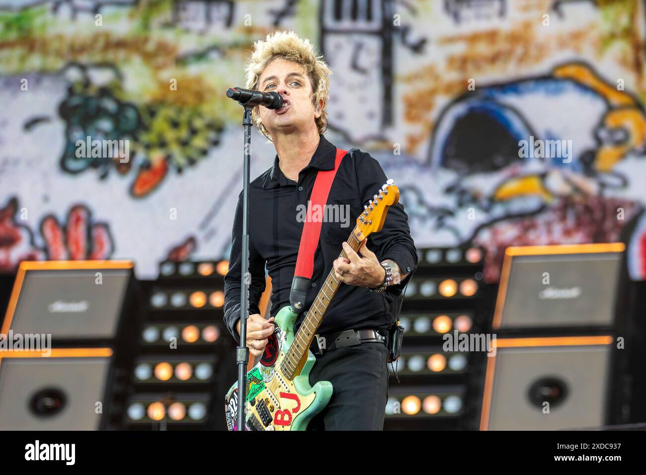 Manchester, England, 21. Juni 2024. Billie Joe Armstrong vom Green Day als Headliner von Emirates Old Trafford auf ihrer The Saviors Tour. Quelle: Izzy Clayton/Alamy Live News Stockfoto