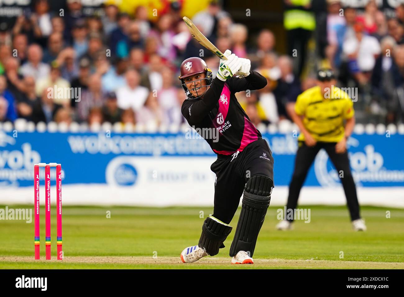 Bristol, Großbritannien, 21. Juni 2024. Somerset spielt Tom Banton beim T20 Vitality Blast Spiel zwischen Gloucestershire und Somerset. Quelle: Robbie Stephenson/Gloucestershire Cricket/Alamy Live News Stockfoto