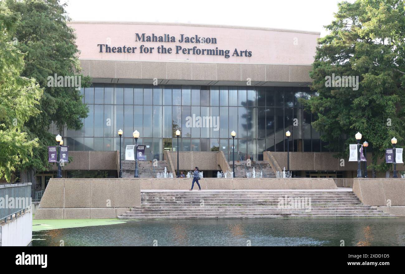 Das Mahalia Jackson Theater for the Performing Arts wird am Mittwoch, den 19. Juni 2024, während des NOLA Juneteenth fest am Congo Square im Louis Armstrong Park in New Orleans, Louisiana, gezeigt. (Peter G. Forest/SipaUSA) Stockfoto