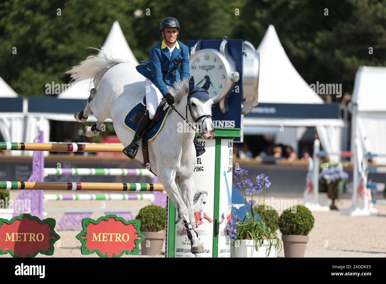Fernando Martinez Sommer von Mexiko mit Lady van de Haarterhoeve während des Prix Turkish Airlines CSI5* Springturniers beim Longines Paris Eiffel Jumping am 21. Juni 2024 in Paris, Frankreich (Foto: Maxime David - MXIMD Pictures) Stockfoto