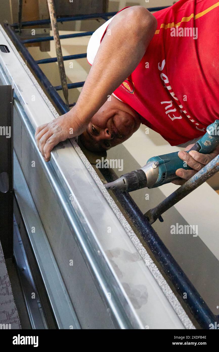 Mexikanische Bauarbeiter beendeten das Innenhaus Stockfoto