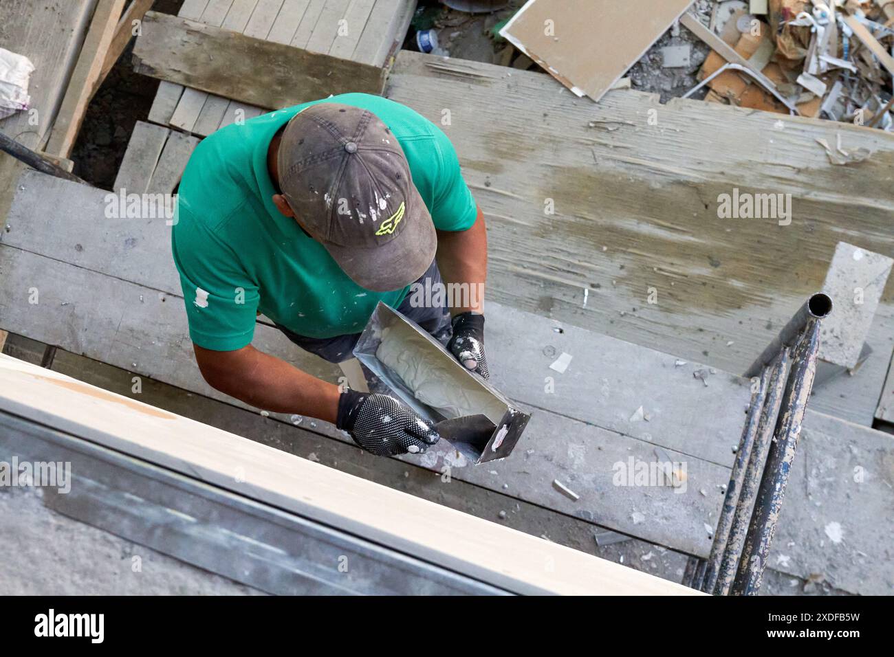 Mexikanische Bauarbeiter beendeten das Innenhaus Stockfoto