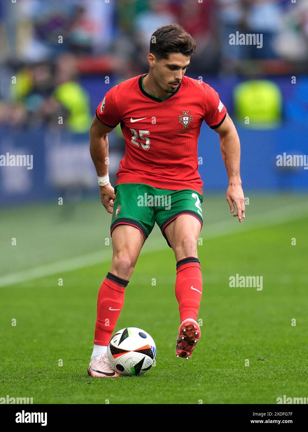 Portugals Pedro Neto spielte beim Gruppenspiel der UEFA Euro 2024 im