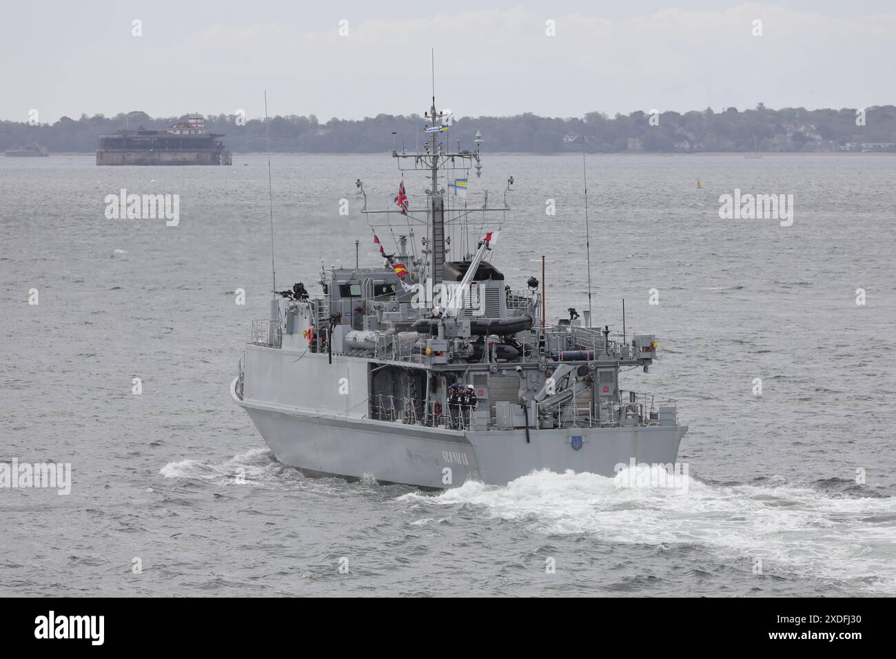 Der ukrainische Minenarbeiter UKS TSCHERNIHIV (M310) geht in den Solent, um sein Versuchsprogramm fortzusetzen Stockfoto