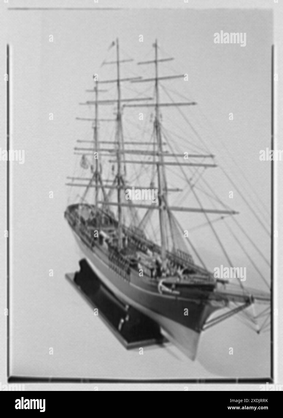 Seamen's Bank für Sparschiffsmodelle. Clipper Wm. H. Macy, Deck-Blick vom Bug. Gottscho-Schleisner Kollektion Stockfoto