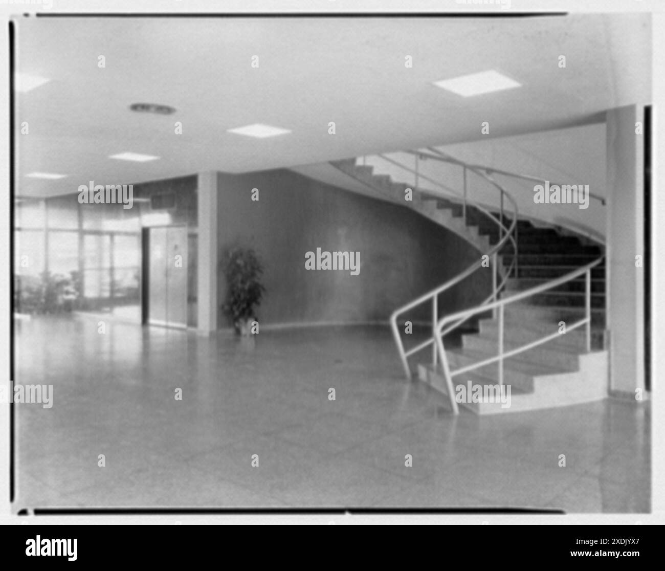 Esso-Gebäude, Baton Rouge, Louisiana. Foyer. Gottscho-Schleisner Kollektion Stockfoto