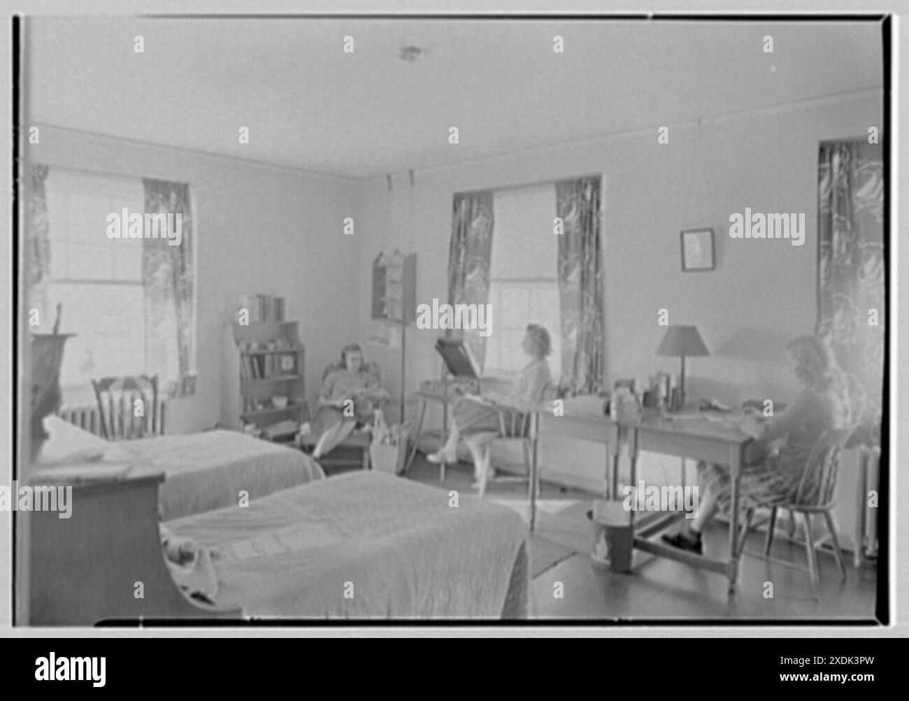 Emily Abbey Hall, Mount Holyoke College, South Hadley, Massachusetts. Studentenzimmer. Gottscho-Schleisner Kollektion Stockfoto