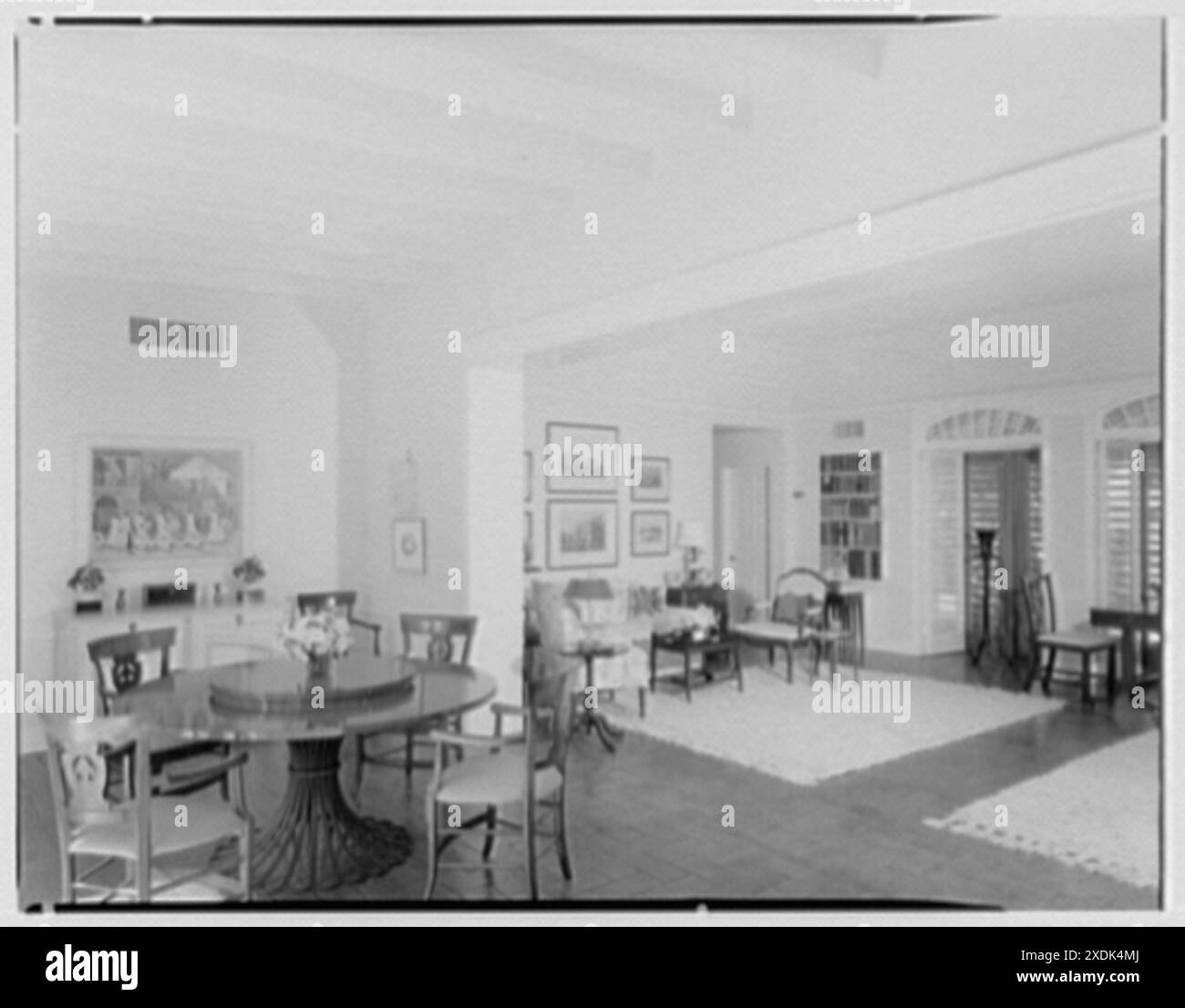 Mr. Und Mrs. Don M. Kelley, Wohnsitz in 132 Clarke Avenue, Palm Beach. Lanaii und Wohnzimmer. Gottscho-Schleisner Kollektion Stockfoto