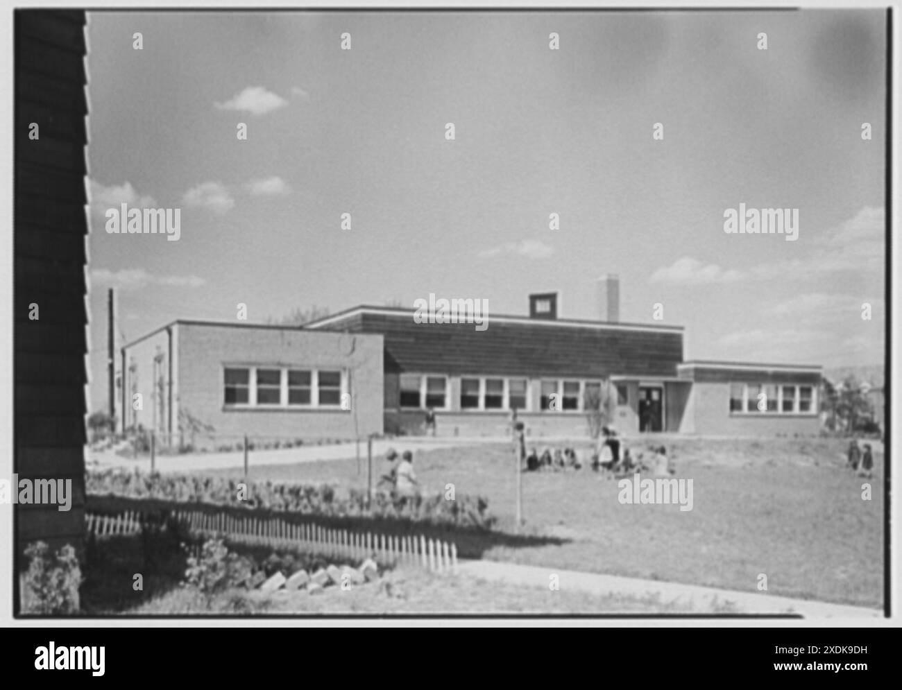 Frederick Douglass Houses, Washington, D.C. Verwaltungsgebäude. Gottscho-Schleisner Kollektion Stockfoto